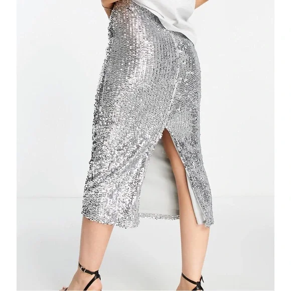 Topshop silver sequined midi length skirt. Size 14. NWT. In pristine condition. - Picture 4 of 9